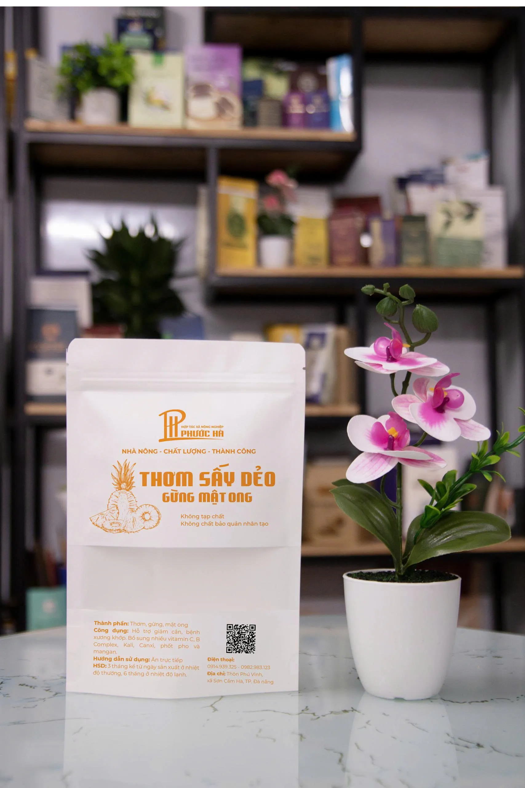 Thơm sấy dẻo cùng mật ong